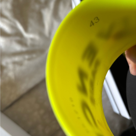 Givenchy Pool Slides - Picture 8 of 11